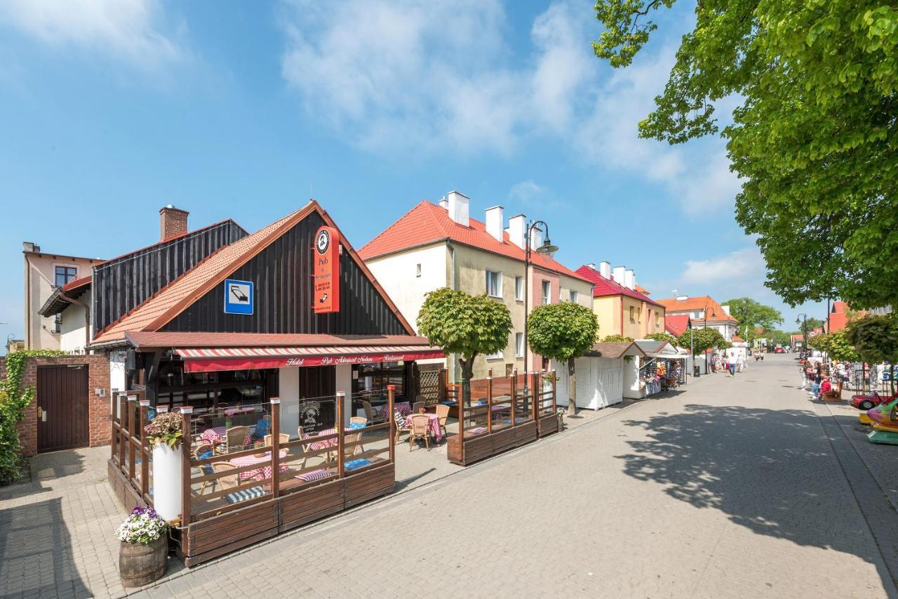 Villa & Restaurant Admiral Nelson เฮล ภายนอก รูปภาพ
