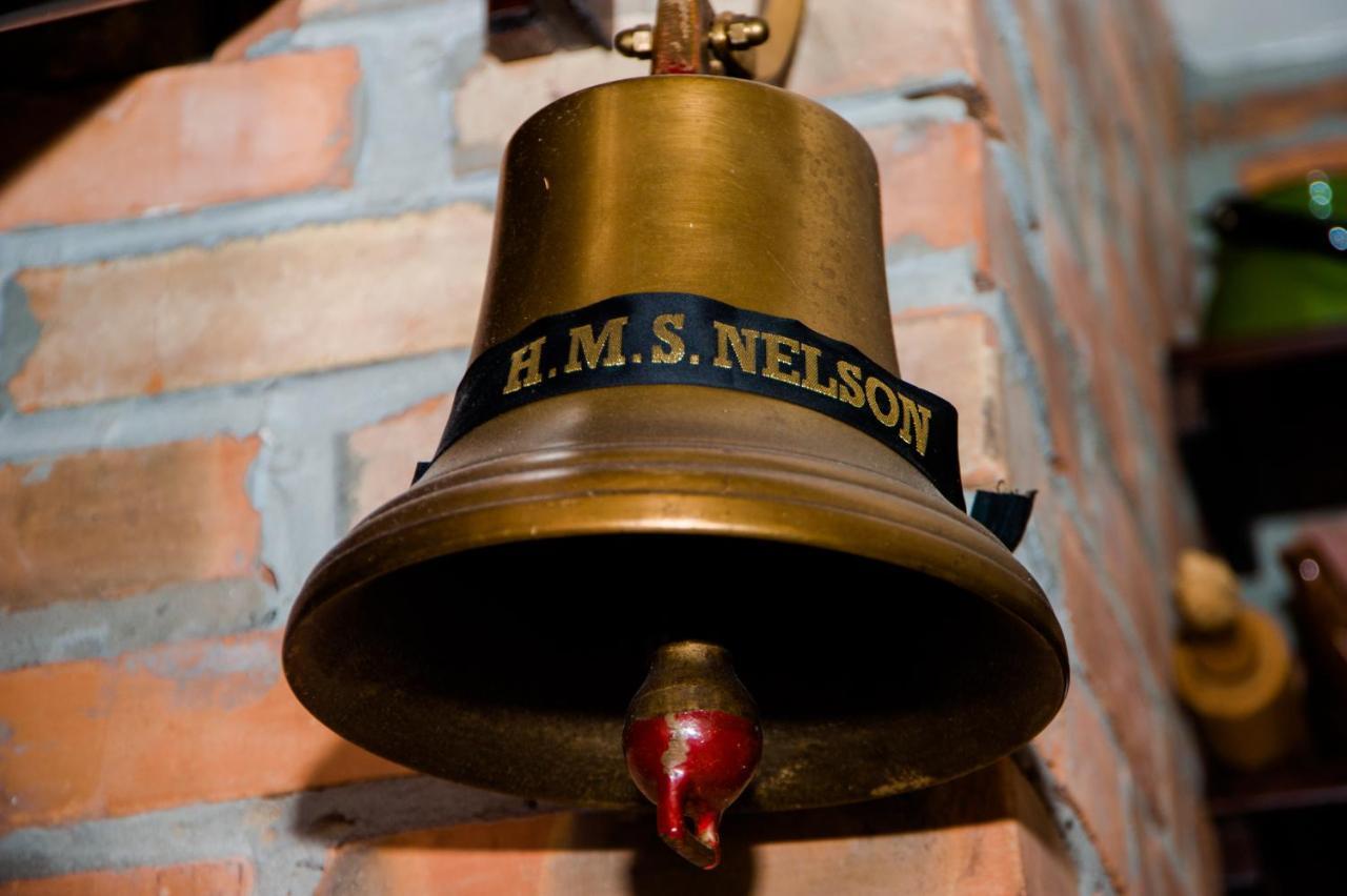 Villa & Restaurant Admiral Nelson เฮล ภายนอก รูปภาพ