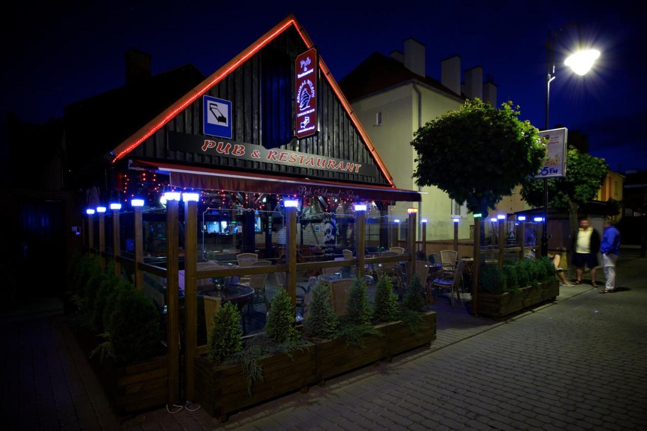 Villa & Restaurant Admiral Nelson เฮล ภายนอก รูปภาพ